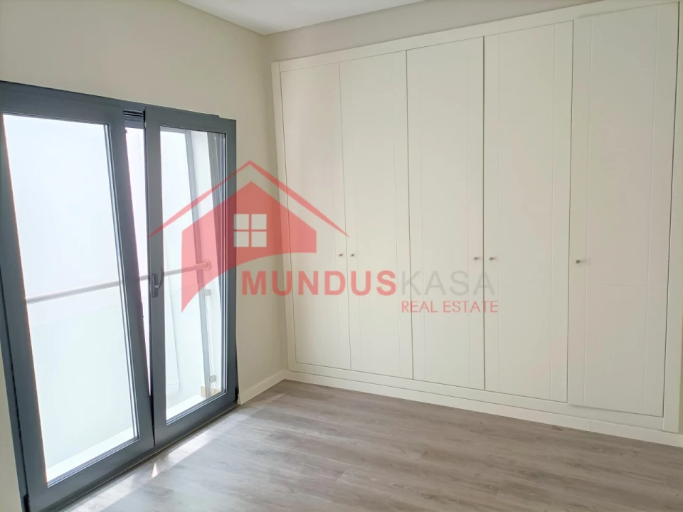 Apartamento T2 para Venda em Sesimbra (Santiago) Foto 16