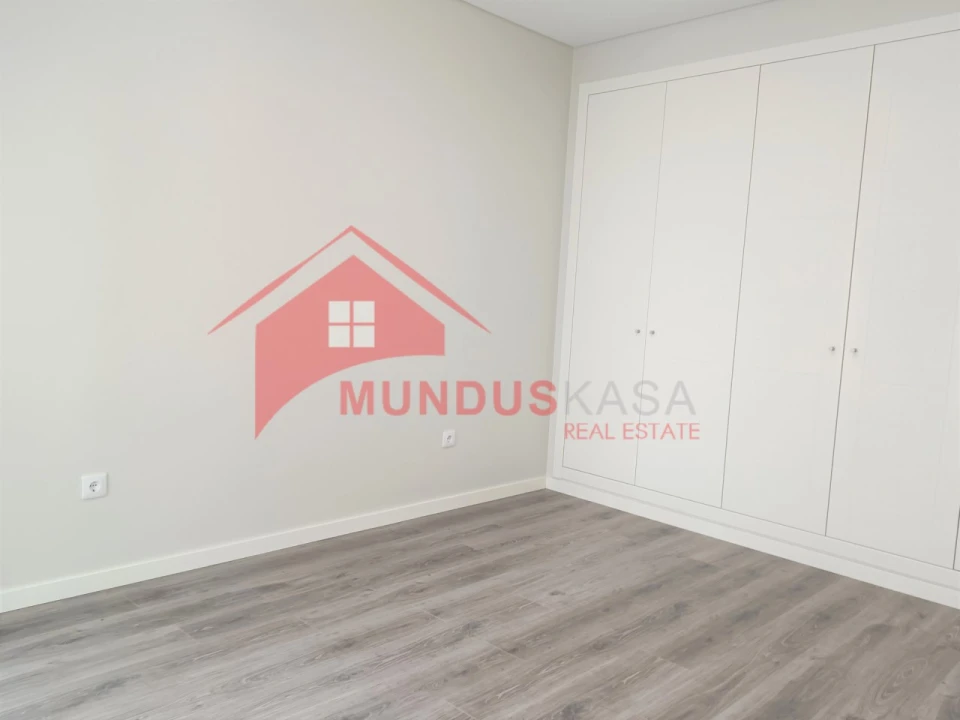 Apartamento T2 para Venda em Sesimbra (Santiago) Foto 20