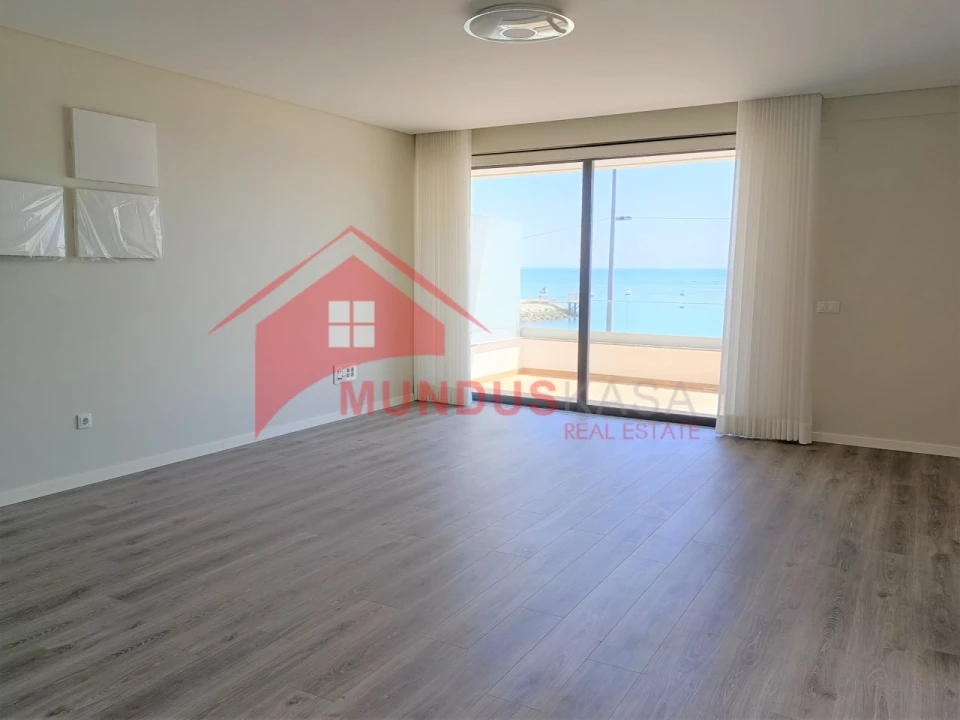 Apartamento T2 para Venda em Sesimbra (Santiago) Foto 6