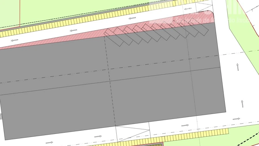 Terreno Comércio / Armazém para Venda em São João das Lampas e Terrugem