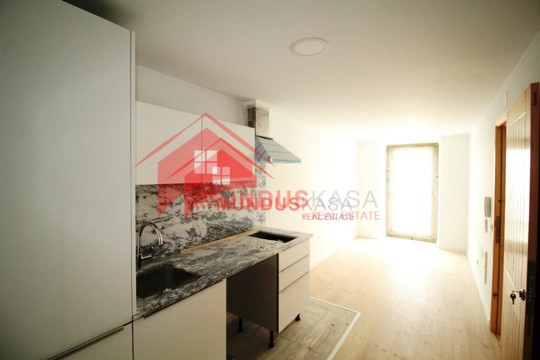 Apartamento T1 para Venda em Sesimbra (Santiago) Foto 2