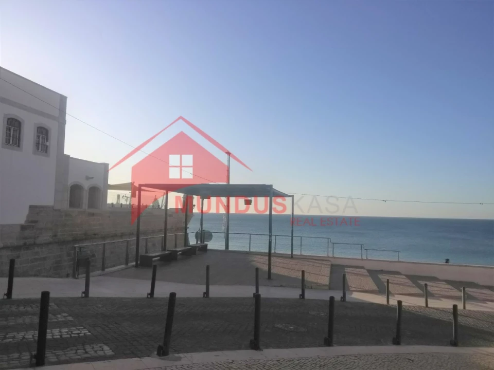 Apartamento T1 para Venda em Sesimbra (Santiago) Foto 9