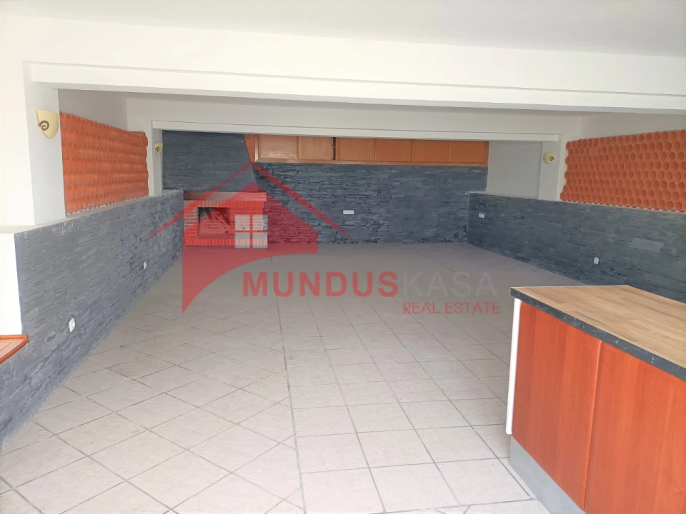 Moradia T5 para Venda em Sesimbra (Castelo) Foto 37