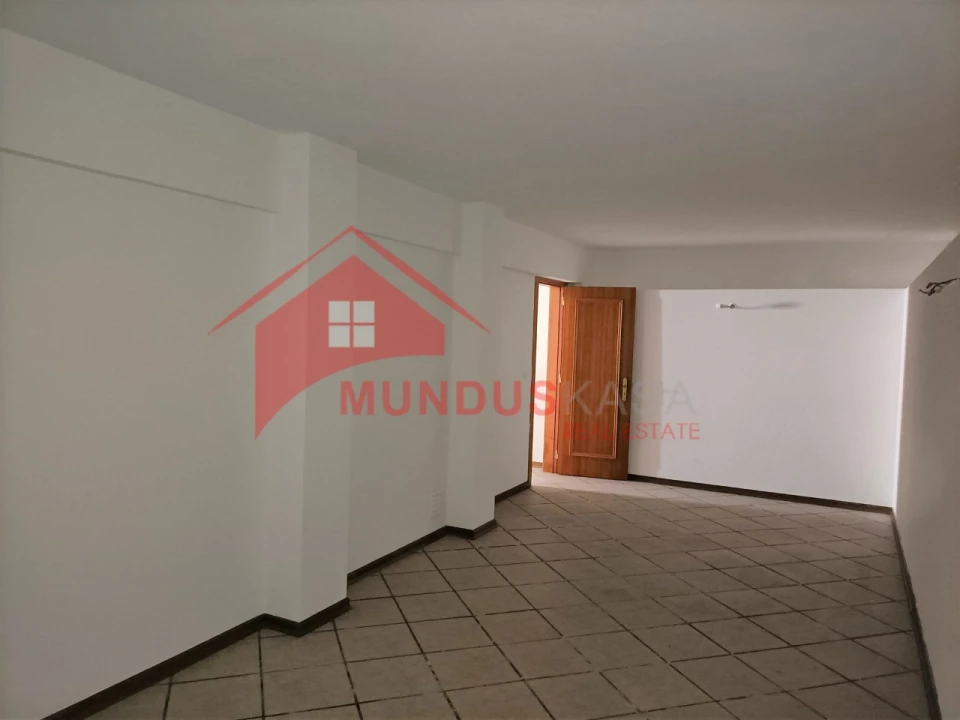 Moradia T5 para Venda em Sesimbra (Castelo) Foto 48