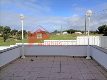Moradia T5 para Venda em Sesimbra (Castelo)
