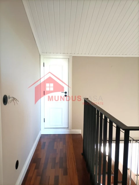 Apartamento T3 para Venda em Sesimbra (Santiago)