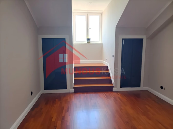 Apartamento T3 para Venda em Sesimbra (Santiago) Foto 28