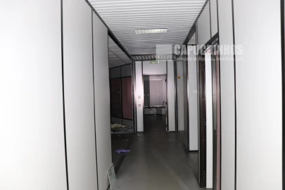 Armazém para Venda em Pataias e Martingança