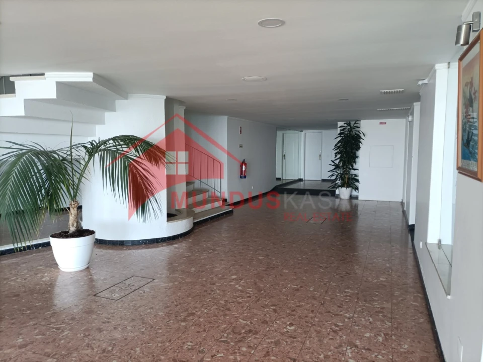 Apartamento T1 para Venda em Sesimbra (Santiago) Foto 32