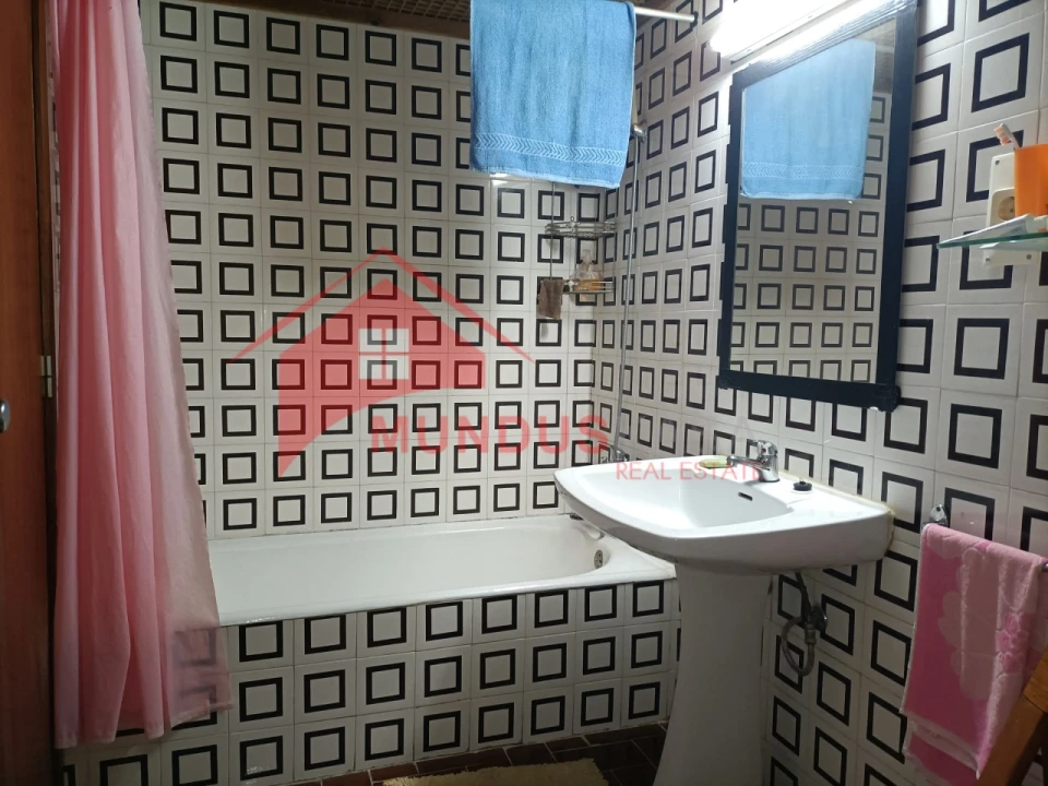 Apartamento T1 para Venda em Sesimbra (Santiago) Foto 27