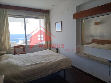 Apartamento T1 para Venda em Sesimbra (Santiago)