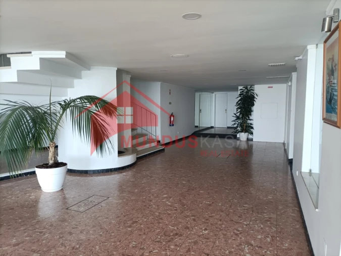 Apartamento T1 para Venda em Sesimbra (Santiago) Foto 32