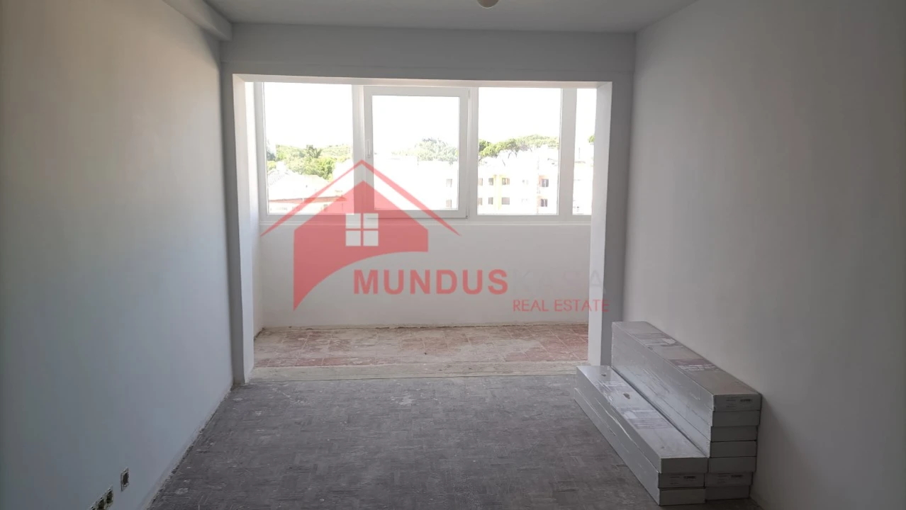 Apartamento T1 para Venda em Sesimbra (Castelo) Foto 3