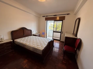 Quarto para Arrendamento em Corroios