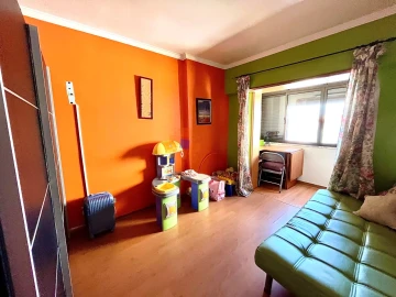 Apartamento T3 para Venda em Laranjeiro e Feijó