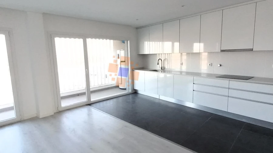 Apartamento T2 para Venda em Corroios