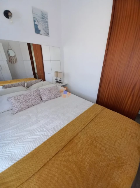 Apartamento T1 para Arrendamento férias em Armação de Pera