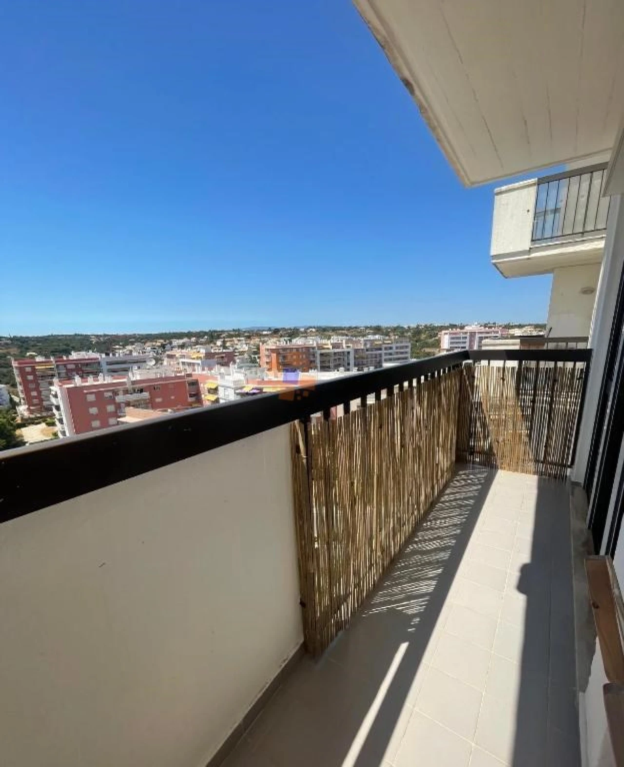 Apartamento T1 para Arrendamento férias em Armação de Pera Foto 5