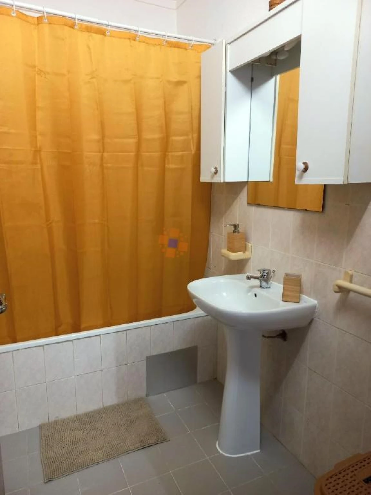 Apartamento T1 para Arrendamento férias em Armação de Pera Foto 17
