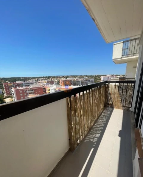 Apartamento T1 para Arrendamento férias em Armação de Pera