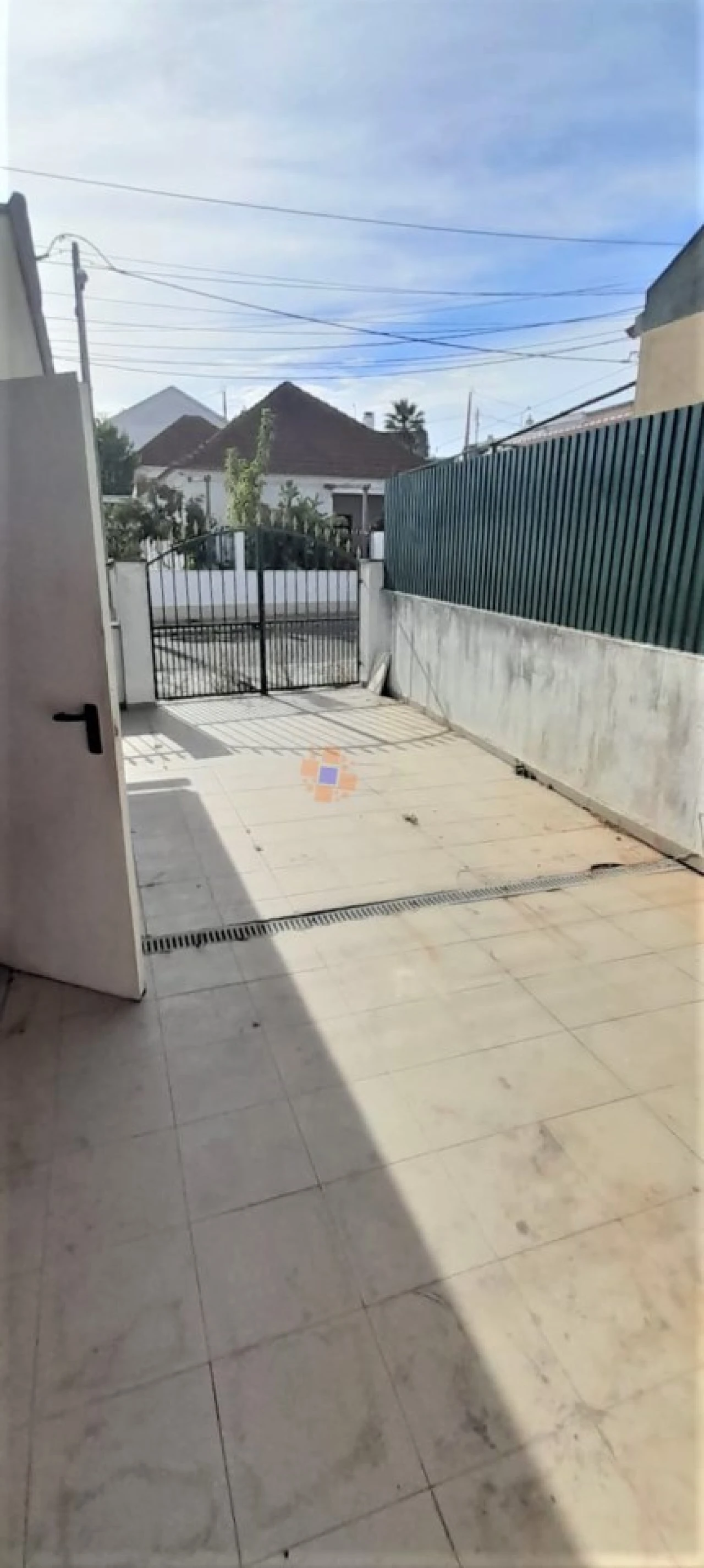 Negócio para Venda em Charneca de Caparica e Sobreda Foto 13