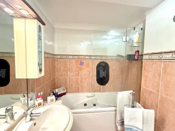 Apartamento T3 para Venda em Laranjeiro e Feijó