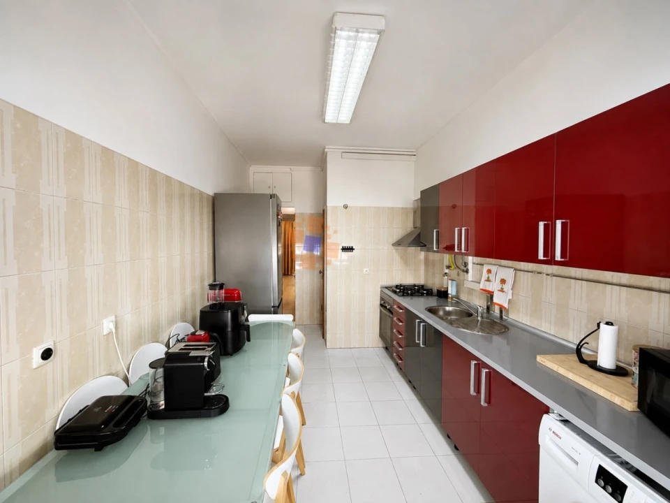 Apartamento T1 para Venda em Laranjeiro e Feijó Foto 12