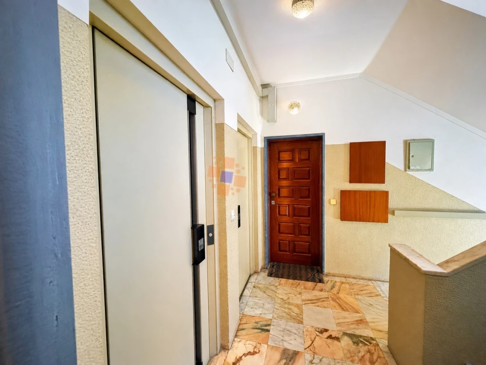 Apartamento T1 para Venda em Laranjeiro e Feijó Foto 19