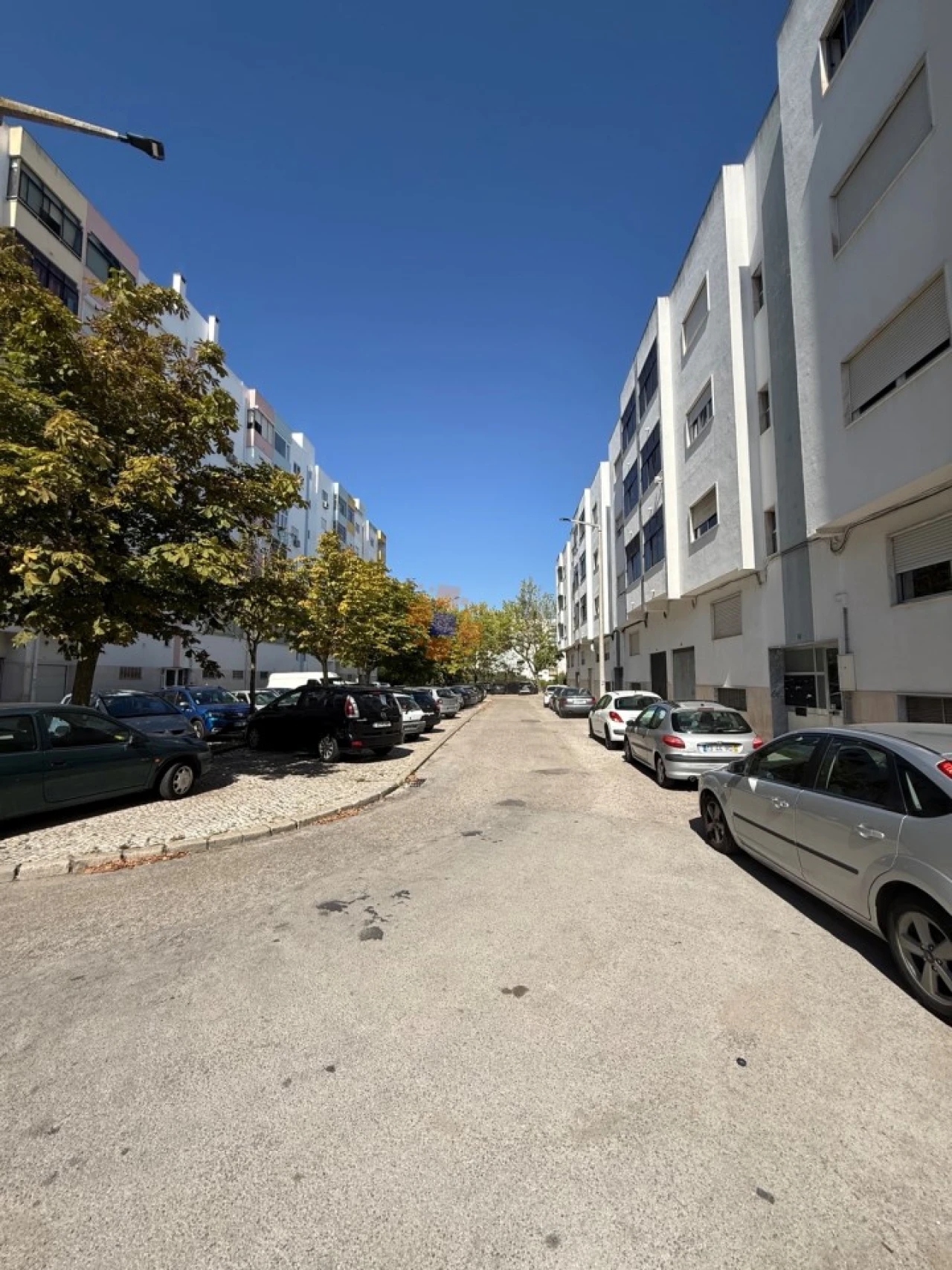 Apartamento T1 para Venda em Laranjeiro e Feijó Foto 20