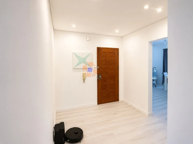 Apartamento T1 para Venda em Laranjeiro e Feijó Foto 16
