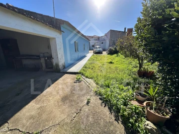 Moradia T2 para Venda em Benedita