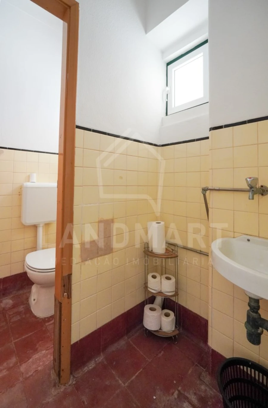 Moradia T10 para Venda em Turquel Foto 25