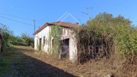 Moradia T2 para Venda em Alvorninha