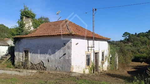 Moradia T2 para Venda em Alvorninha
