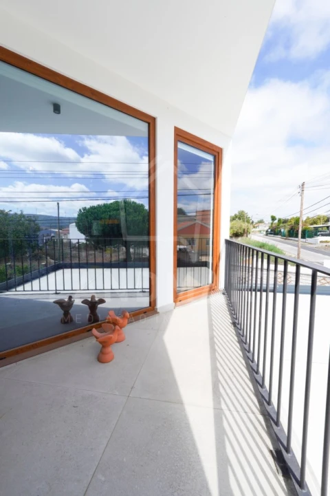 Moradia T3 para Venda em Benedita