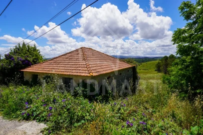 Moradia T2 para Venda em Coz, Alpedriz e Montes