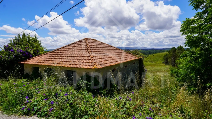 Moradia T2 para Venda em Coz, Alpedriz e Montes