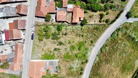 Terreno para Venda em Coz, Alpedriz e Montes