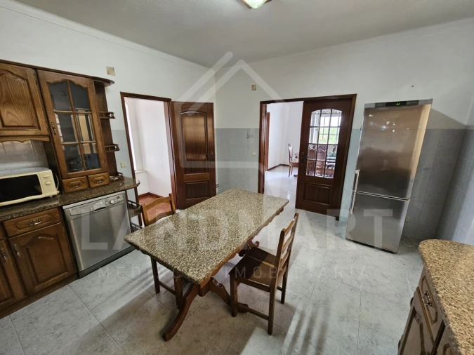Moradia T3 para Venda em Vimeiro Foto 3