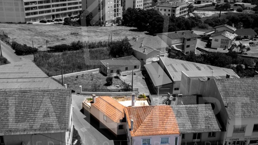 Moradia T6 para Venda em Benedita