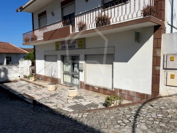 Moradia T3 para Venda em Coz, Alpedriz e Montes