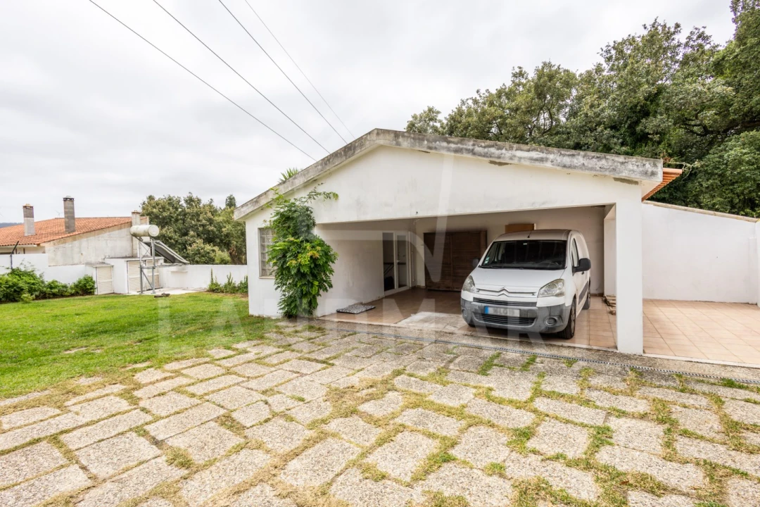 Moradia T4 para Venda em Benedita Foto 50