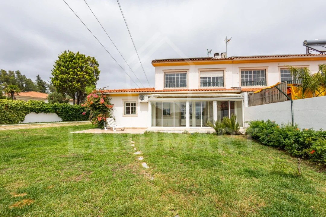 Moradia T4 para Venda em Benedita Foto 55
