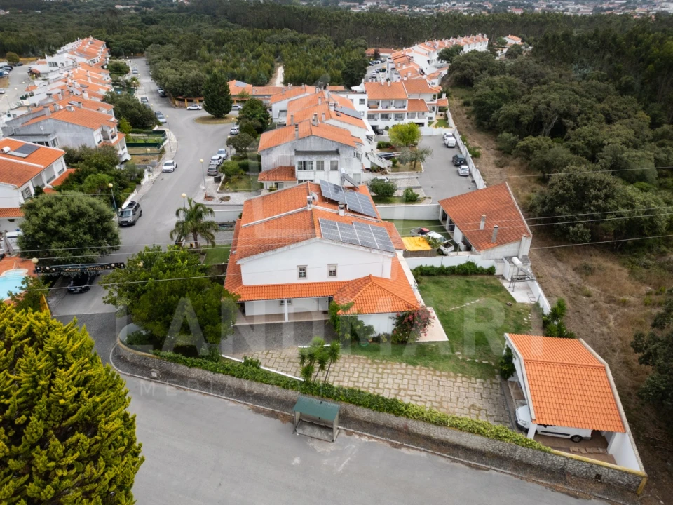 Moradia T4 para Venda em Benedita Foto 58