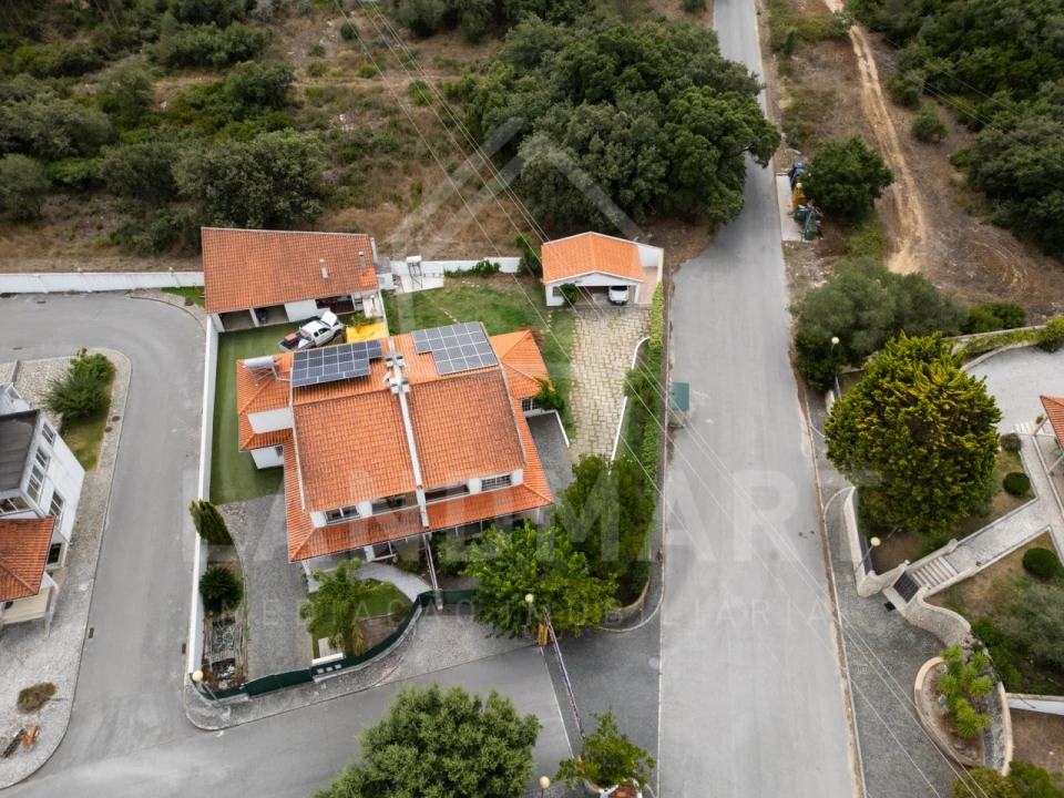 Moradia T4 para Venda em Benedita Foto 61