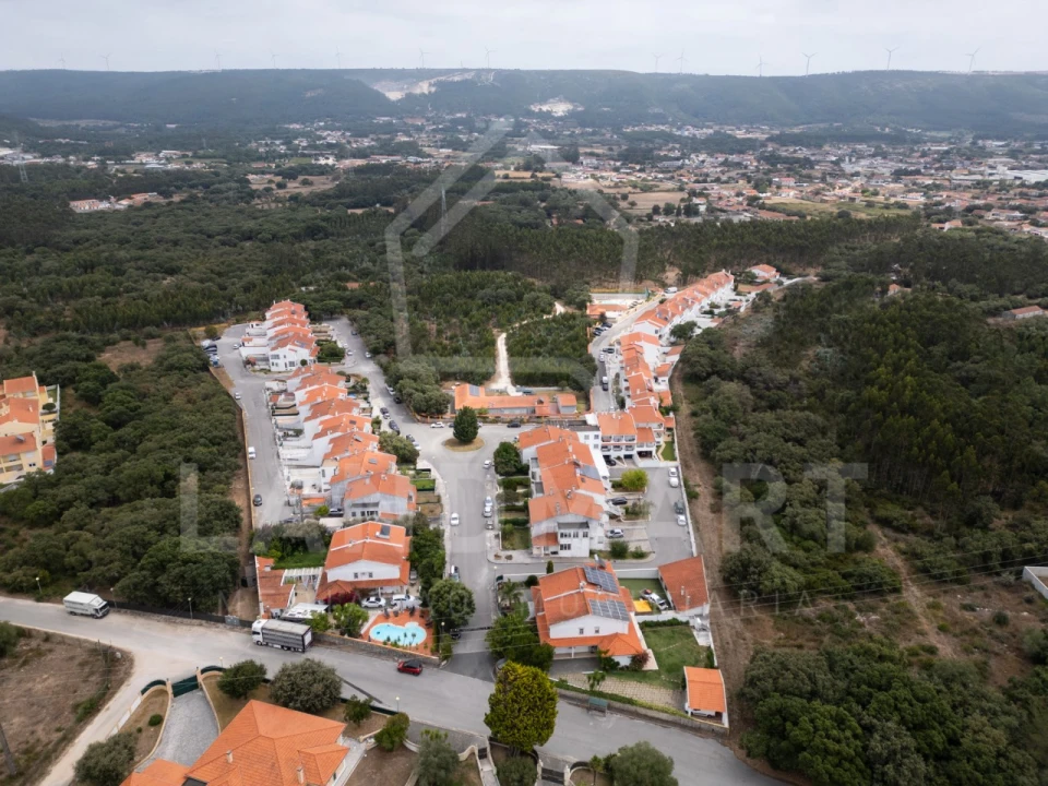 Moradia T4 para Venda em Benedita Foto 66