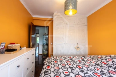 Moradia T4 para Venda em Benedita