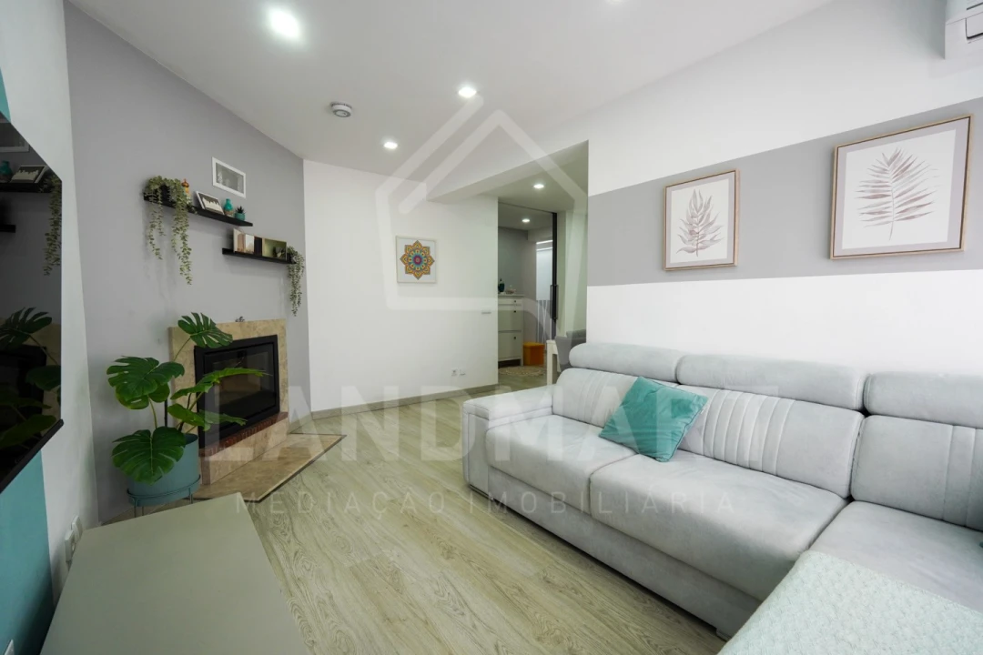 Apartamento T3 para Venda em Benedita Foto 2
