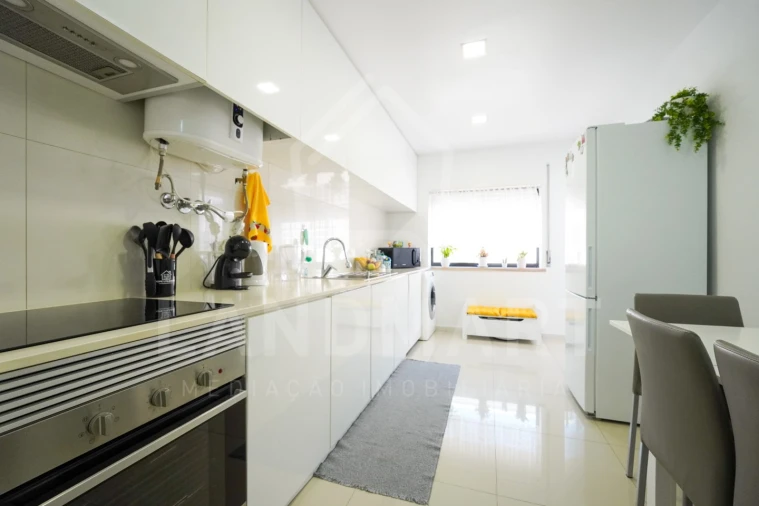 Apartamento T3 para Venda em Benedita Foto 14
