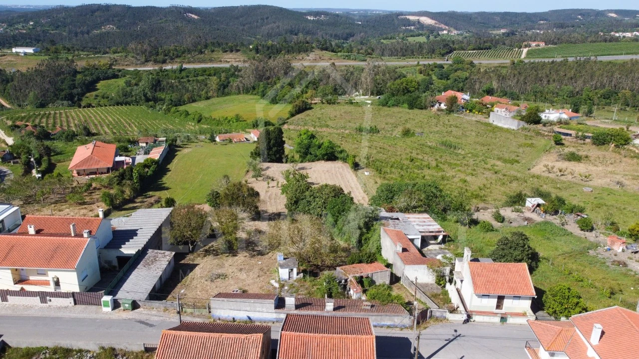 Moradia T2 para Venda em Maiorga Foto 1